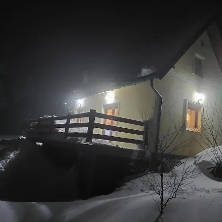 度假居 Stasina Vikendica *