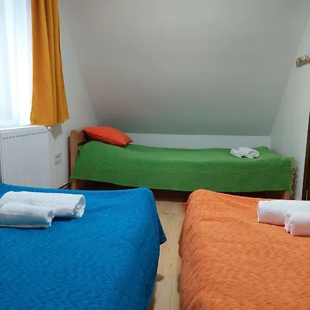 Stasina Vikendica * Divcibare