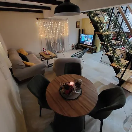 Stasina Vikendica Holiday home *